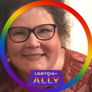 Meet your Posher, Holly